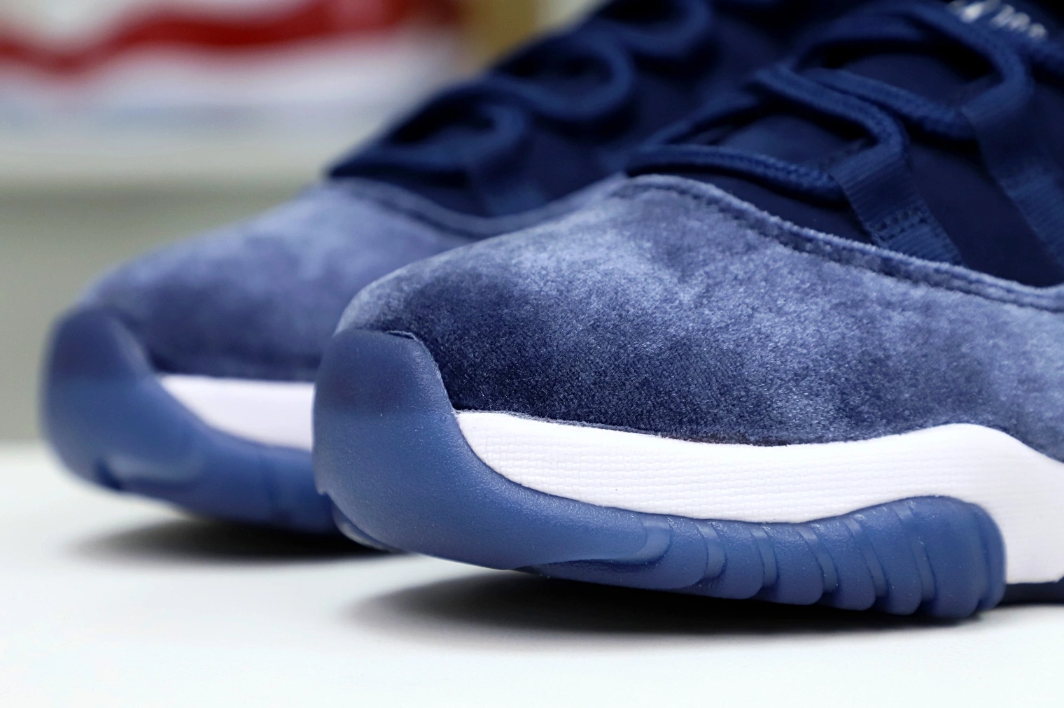 MIDNIGHT RETRO 11 JORDAN NAVY AIR 0115